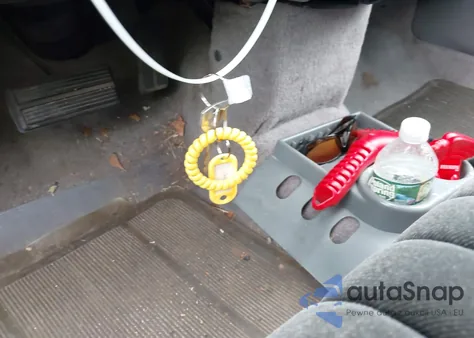 1991 Plymouth Acclaim Le z USA, uszkodzony, nr VIN 1P3XA5632MF692288